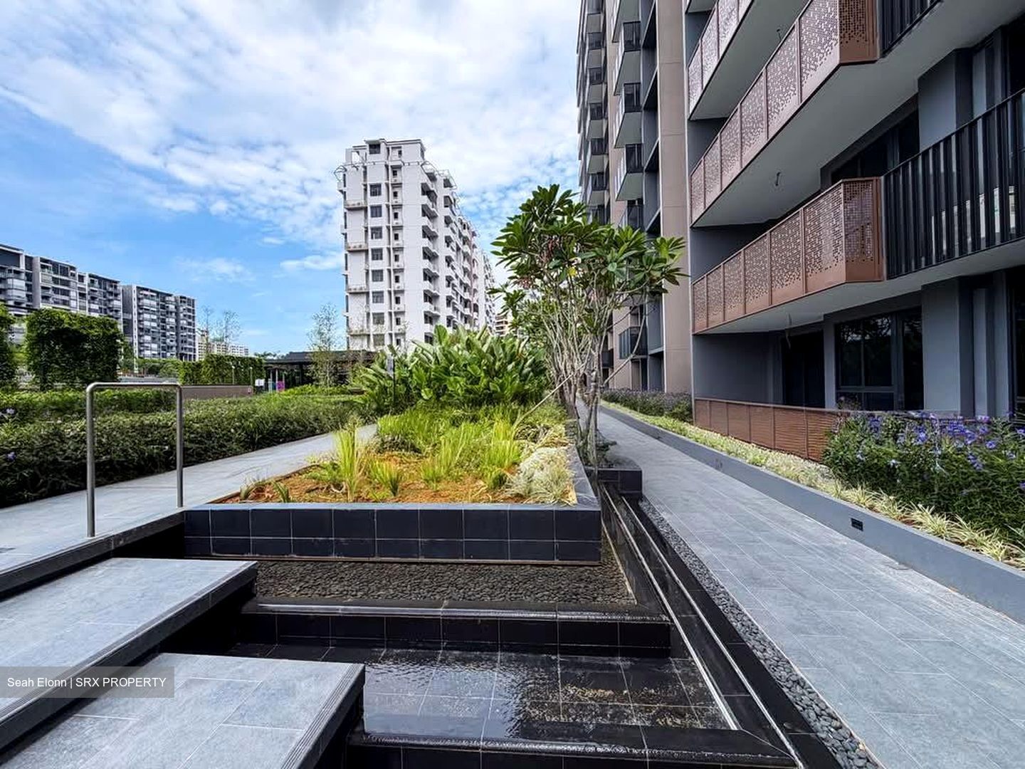 Tanah Merah Kechil Link (D16), Condominium #604330521